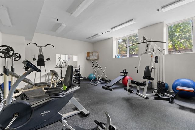 332 Jamaicaway 403, Boston, MA 02130