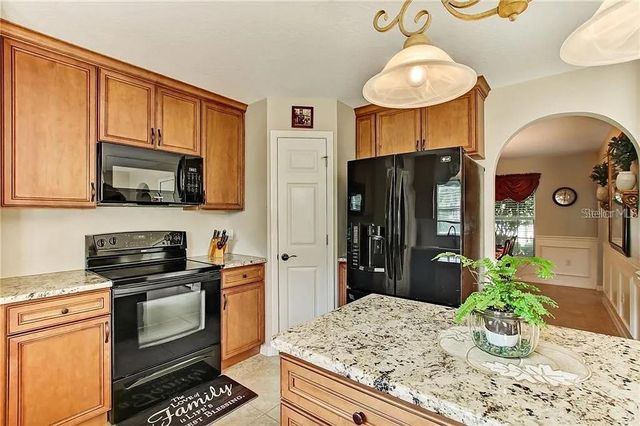 1915 CORNER CREST COURT, Orlando, FL 32820