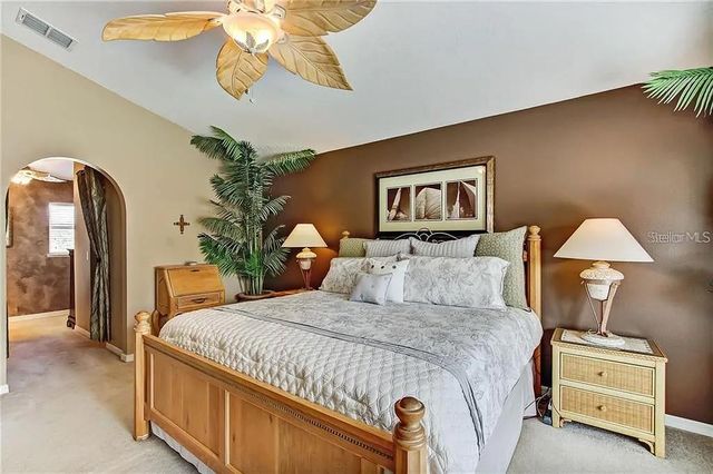 1915 CORNER CREST COURT, Orlando, FL 32820