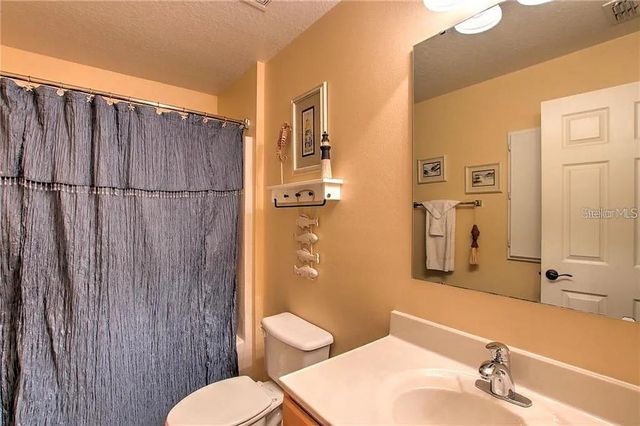 1915 CORNER CREST COURT, Orlando, FL 32820