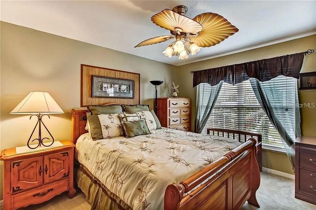 1915 CORNER CREST COURT, Orlando, FL 32820