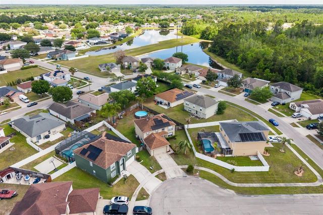 1915 CORNER CREST COURT, Orlando, FL 32820