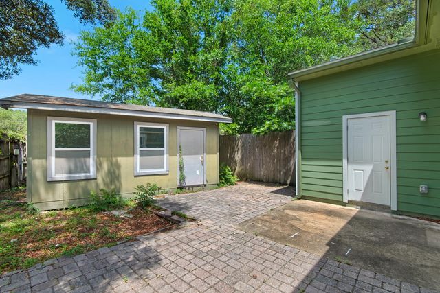 62 4th Avenue 5, Shalimar, FL 32579