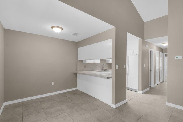 62 4th Avenue 5, Shalimar, FL 32579