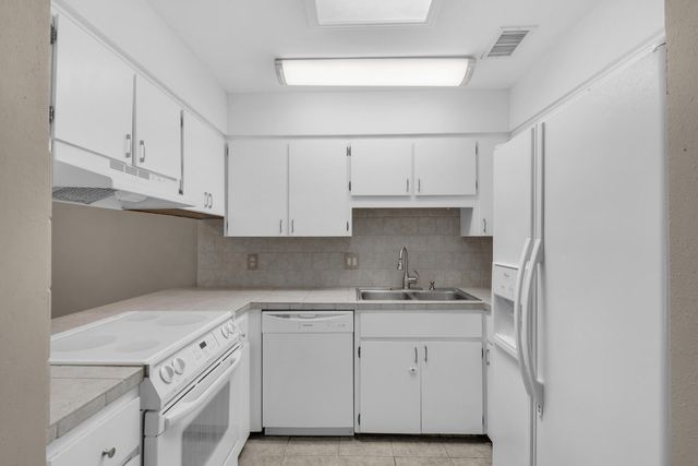 62 4th Avenue 5, Shalimar, FL 32579