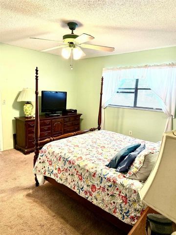 8731 WOODCREST DRIVE, Port Richey, FL 34668