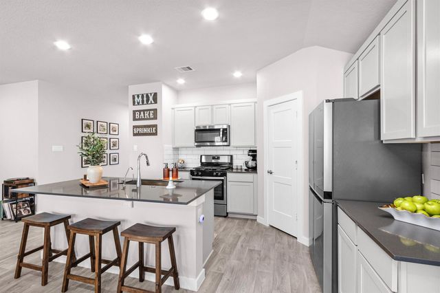 12382 New River Trail, Conroe, TX 77384