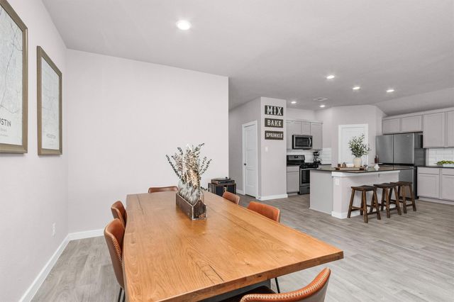 12382 New River Trail, Conroe, TX 77384