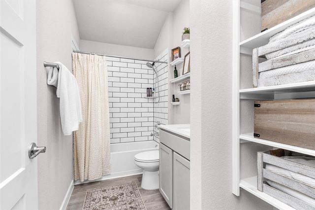 12382 New River Trail, Conroe, TX 77384