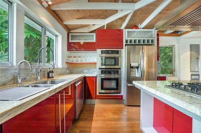 5910 N Bayshore Dr, Miami, FL 33137