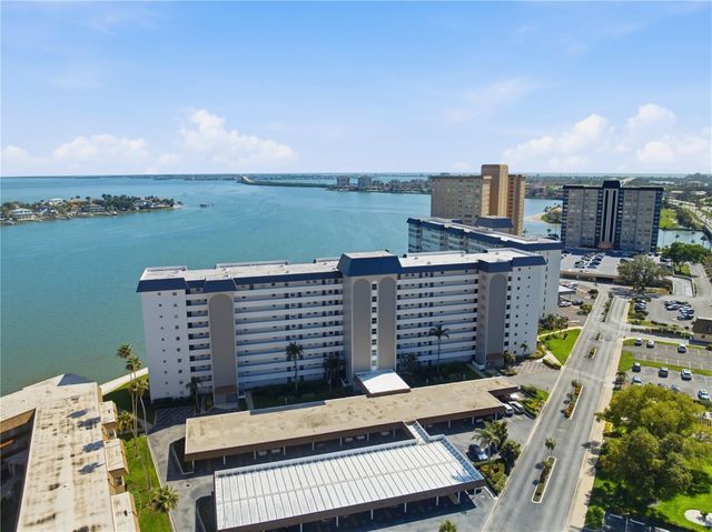 5108 BRITTANY DRIVE S 506, St Petersburg, FL 33715