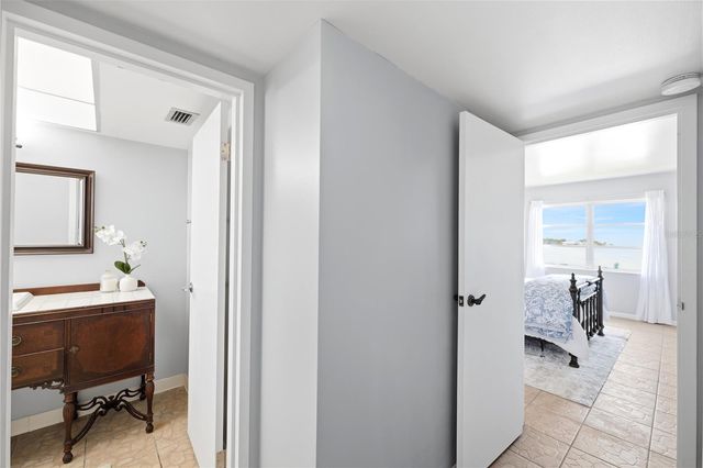 5108 BRITTANY DRIVE S 506, St Petersburg, FL 33715