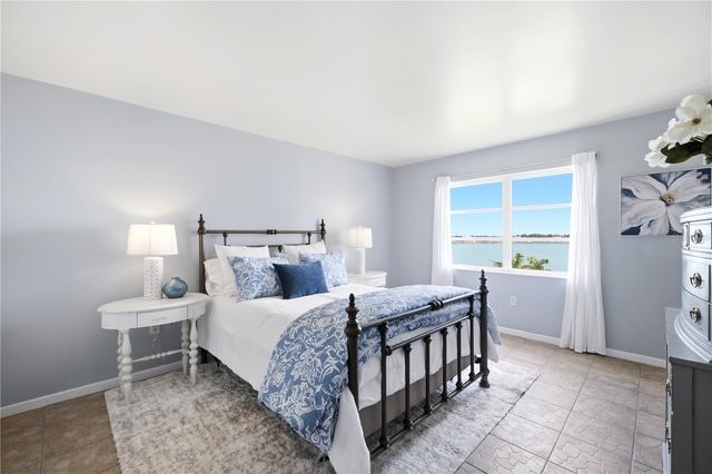 5108 BRITTANY DRIVE S 506, St Petersburg, FL 33715