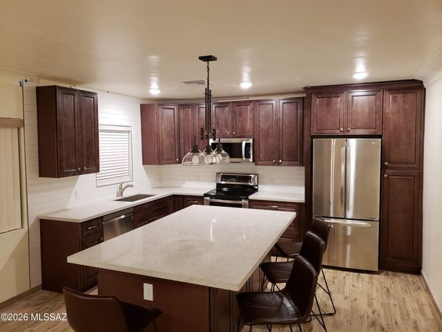 3808 E 5th Street, Tucson, AZ 85716