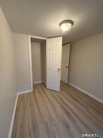 456 Main Street, Southington, CT 06489