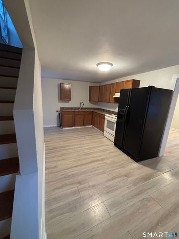 456 Main Street, Southington, CT 06489