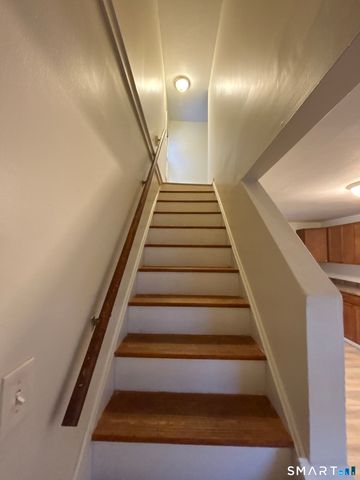 456 Main Street, Southington, CT 06489