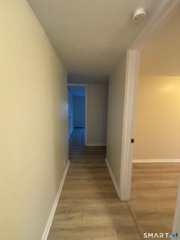 456 Main Street, Southington, CT 06489