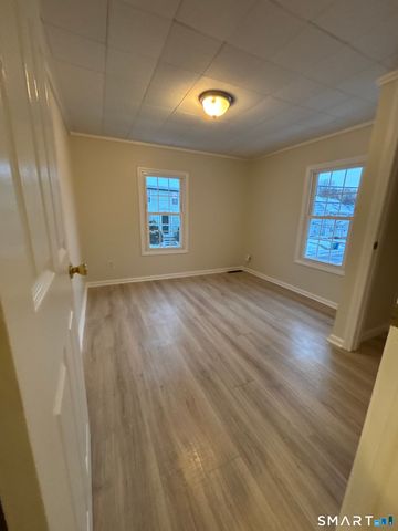 456 Main Street, Southington, CT 06489