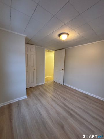 456 Main Street, Southington, CT 06489