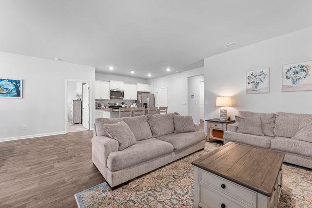 149 Lagoona Drive, Summerville, SC 29483