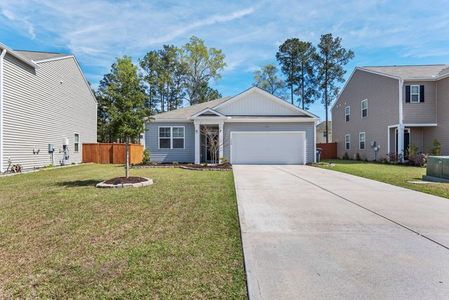 149 Lagoona Drive, Summerville, SC 29483
