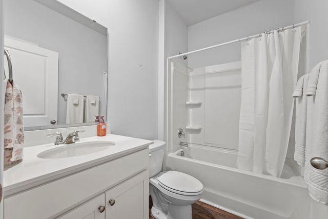 149 Lagoona Drive, Summerville, SC 29483