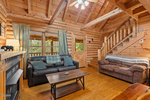3319 Covered Bridge Way, Sevierville, TN 37862