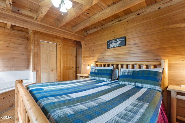3319 Covered Bridge Way, Sevierville, TN 37862