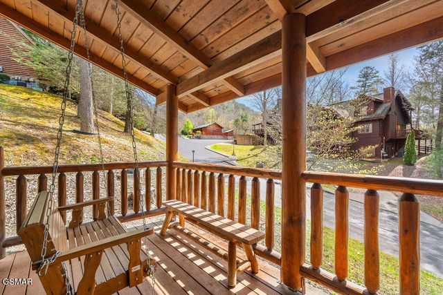 3319 Covered Bridge Way, Sevierville, TN 37862