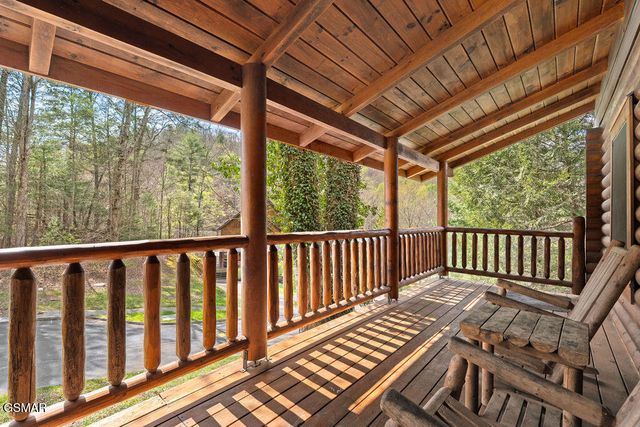 3319 Covered Bridge Way, Sevierville, TN 37862