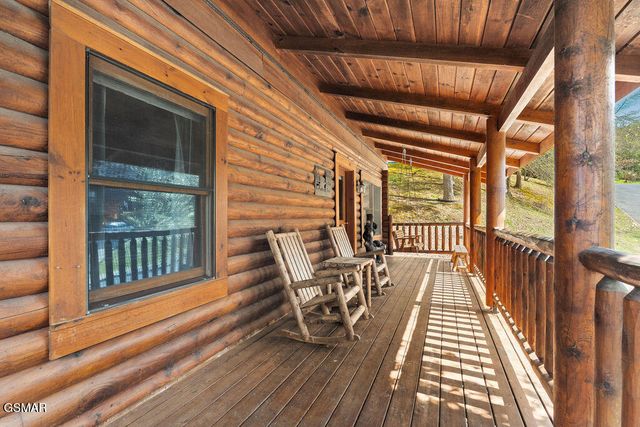 3319 Covered Bridge Way, Sevierville, TN 37862