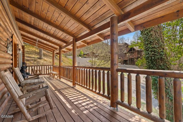 3319 Covered Bridge Way, Sevierville, TN 37862