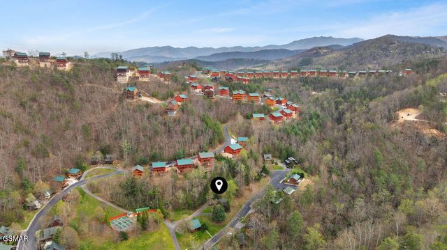 3319 Covered Bridge Way, Sevierville, TN 37862