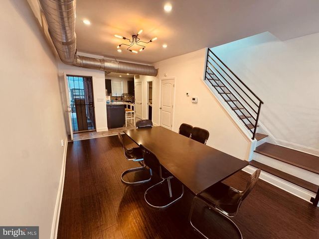 2916 W THOMPSON ST, Philadelphia, PA 19121