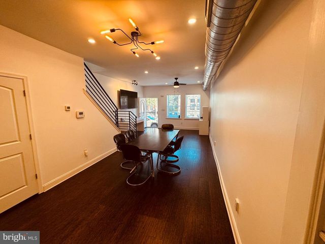 2916 W THOMPSON ST, Philadelphia, PA 19121