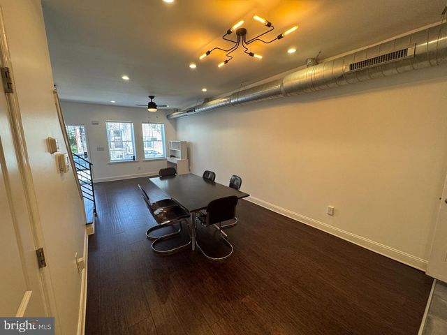 2916 W THOMPSON ST, Philadelphia, PA 19121