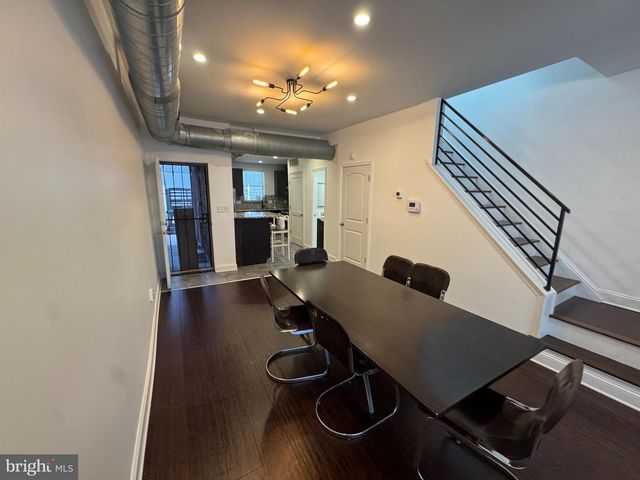 2916 W THOMPSON ST, Philadelphia, PA 19121