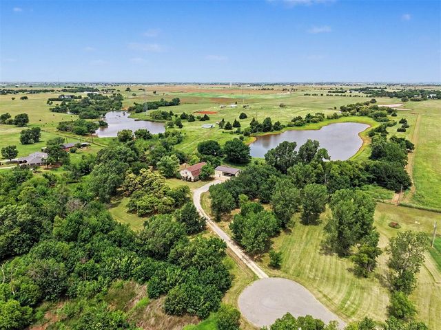 7021 NW 222nd Street, Edmond, OK 73025