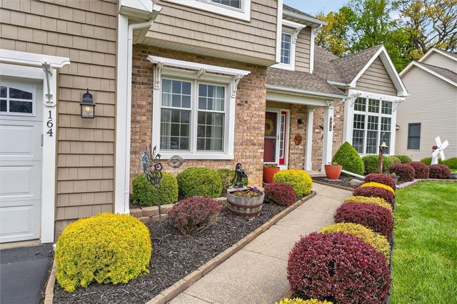 164 English Station Road, Greece, NY 14616