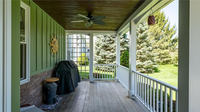 164 English Station Road, Greece, NY 14616