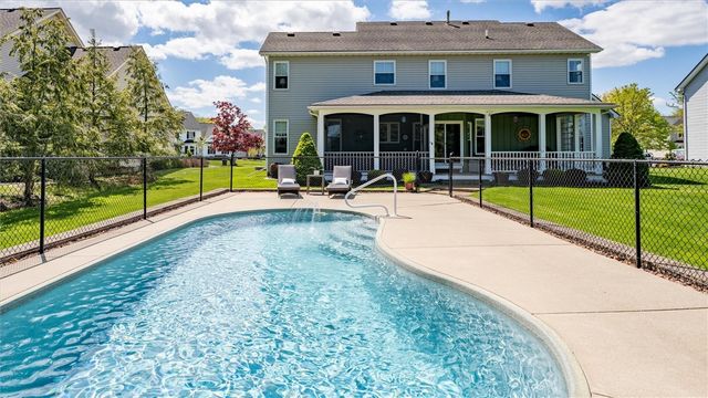 164 English Station Road, Greece, NY 14616