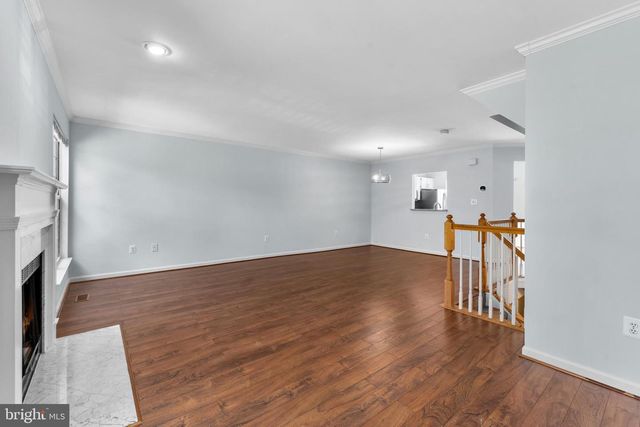 2204 COMMISSARY CIR, Odenton, MD 21113