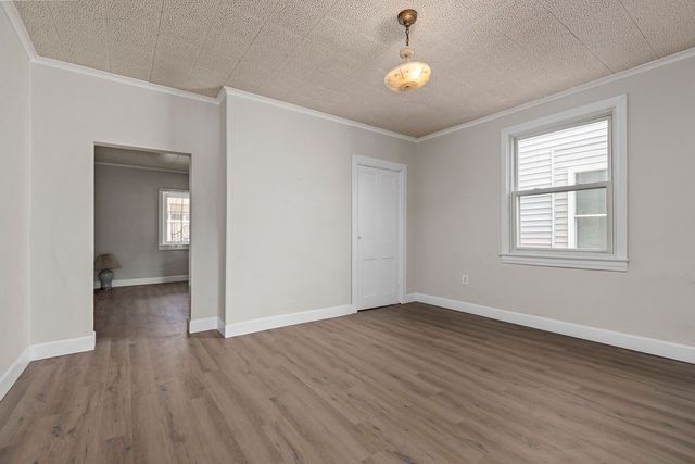 826 4th Ave, Beaver Falls, PA 15010