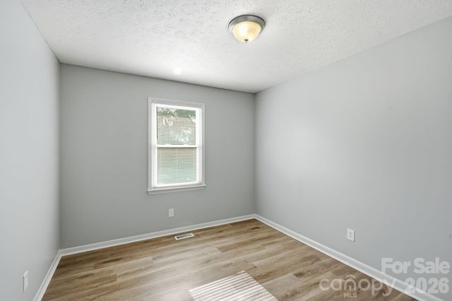 202 Cooke Circle, Kings Mountain, NC 28086