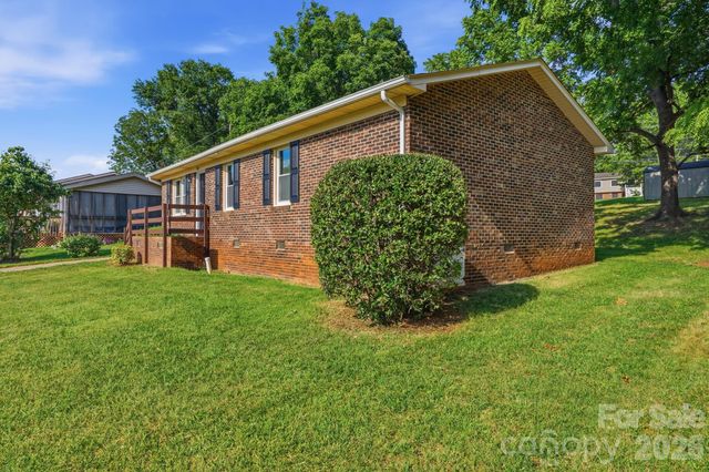202 Cooke Circle, Kings Mountain, NC 28086