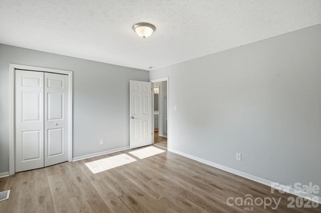 202 Cooke Circle, Kings Mountain, NC 28086