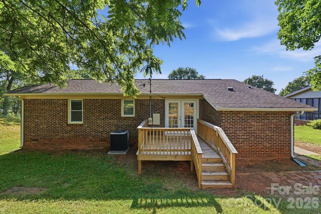 202 Cooke Circle, Kings Mountain, NC 28086