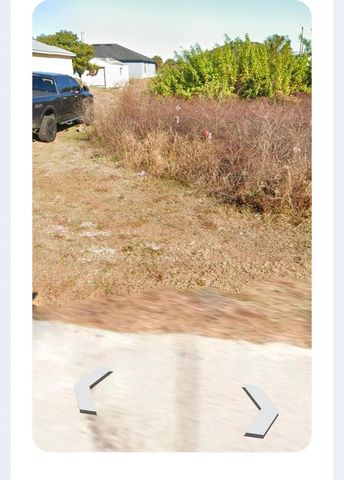 819 E Casper Yost Street E, Lehigh Acres, FL 33974