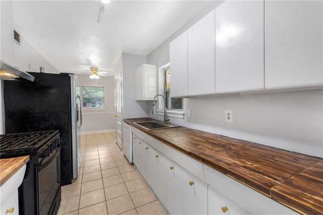 2850 Exter Drive, Mobile, AL 36606